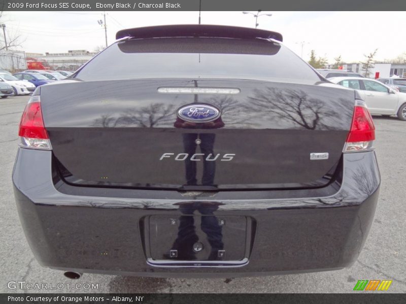 Ebony Black / Charcoal Black 2009 Ford Focus SES Coupe