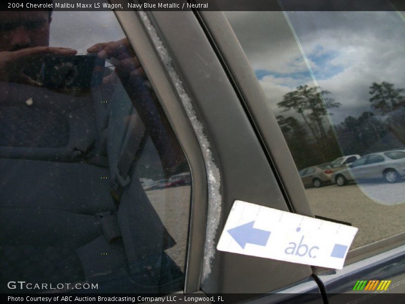 Navy Blue Metallic / Neutral 2004 Chevrolet Malibu Maxx LS Wagon