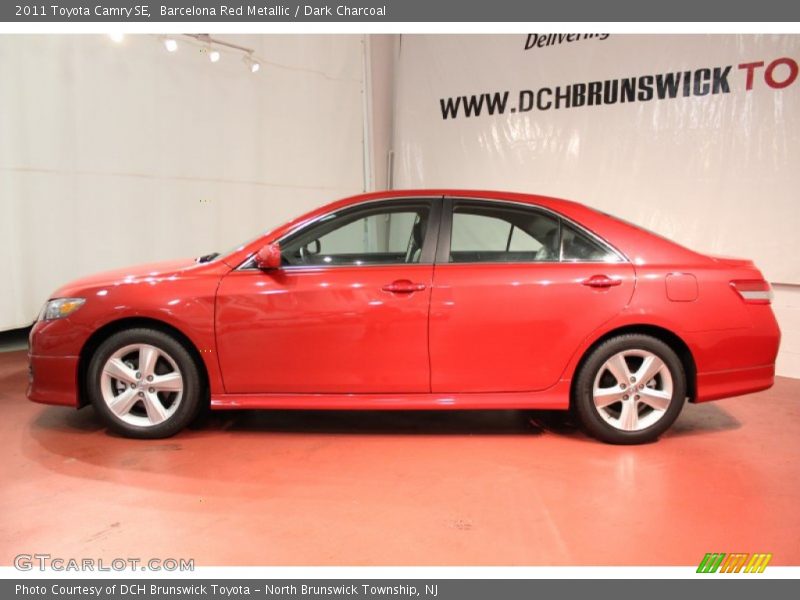 Barcelona Red Metallic / Dark Charcoal 2011 Toyota Camry SE