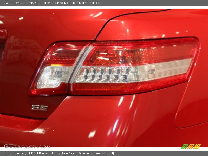 Barcelona Red Metallic / Dark Charcoal 2011 Toyota Camry SE