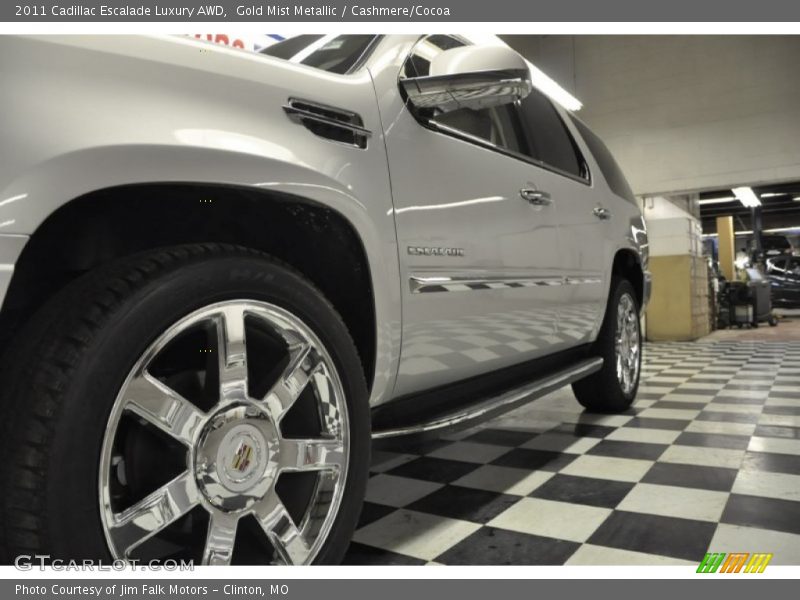Gold Mist Metallic / Cashmere/Cocoa 2011 Cadillac Escalade Luxury AWD