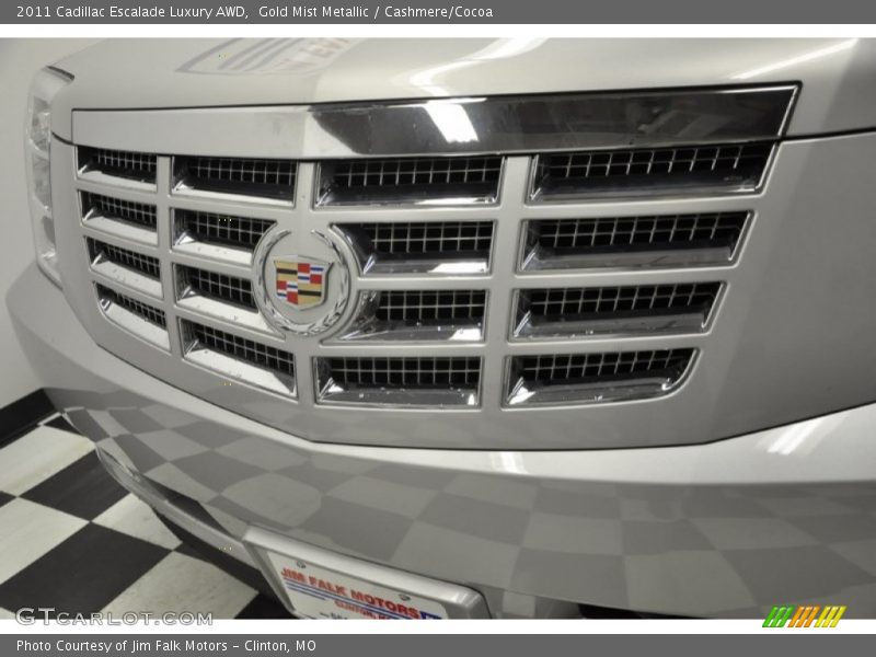 Gold Mist Metallic / Cashmere/Cocoa 2011 Cadillac Escalade Luxury AWD