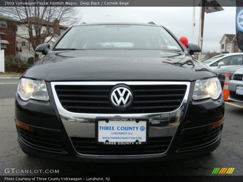 Deep Black / Cornsilk Beige 2009 Volkswagen Passat Komfort Wagon