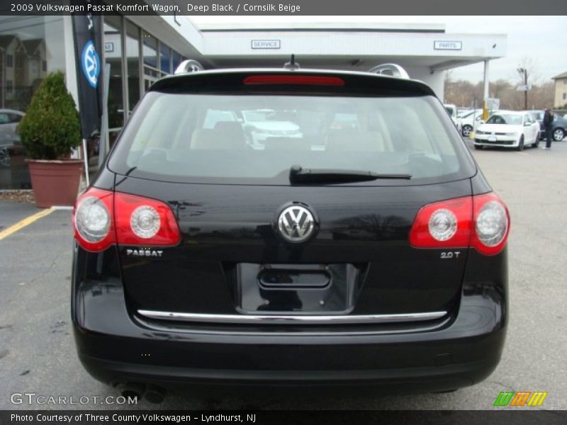 Deep Black / Cornsilk Beige 2009 Volkswagen Passat Komfort Wagon
