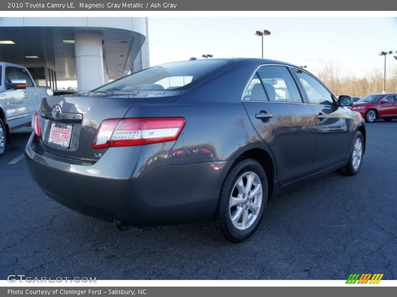 Magnetic Gray Metallic / Ash Gray 2010 Toyota Camry LE