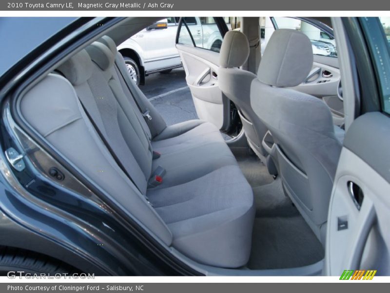 Magnetic Gray Metallic / Ash Gray 2010 Toyota Camry LE