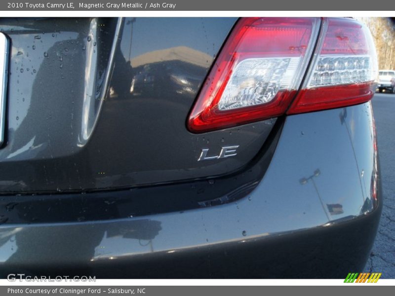 Magnetic Gray Metallic / Ash Gray 2010 Toyota Camry LE