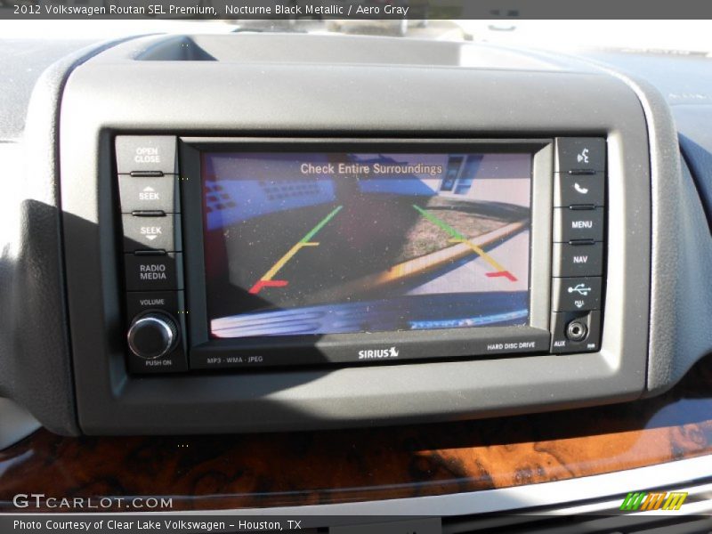 Nocturne Black Metallic / Aero Gray 2012 Volkswagen Routan SEL Premium