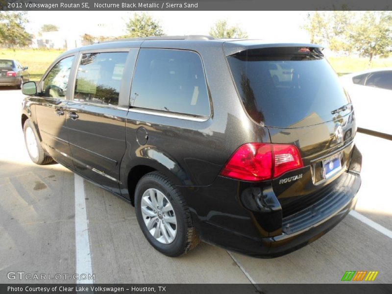 Nocturne Black Metallic / Sierra Sand 2012 Volkswagen Routan SE