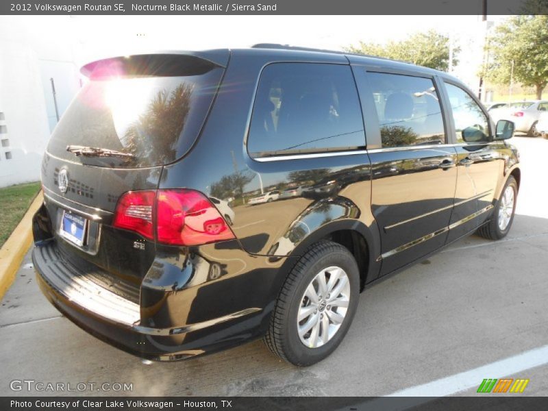 Nocturne Black Metallic / Sierra Sand 2012 Volkswagen Routan SE