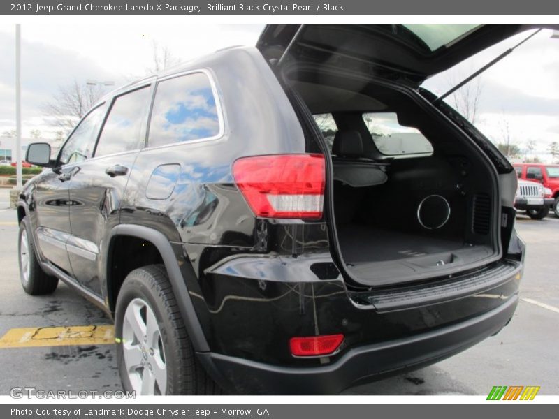 Brilliant Black Crystal Pearl / Black 2012 Jeep Grand Cherokee Laredo X Package