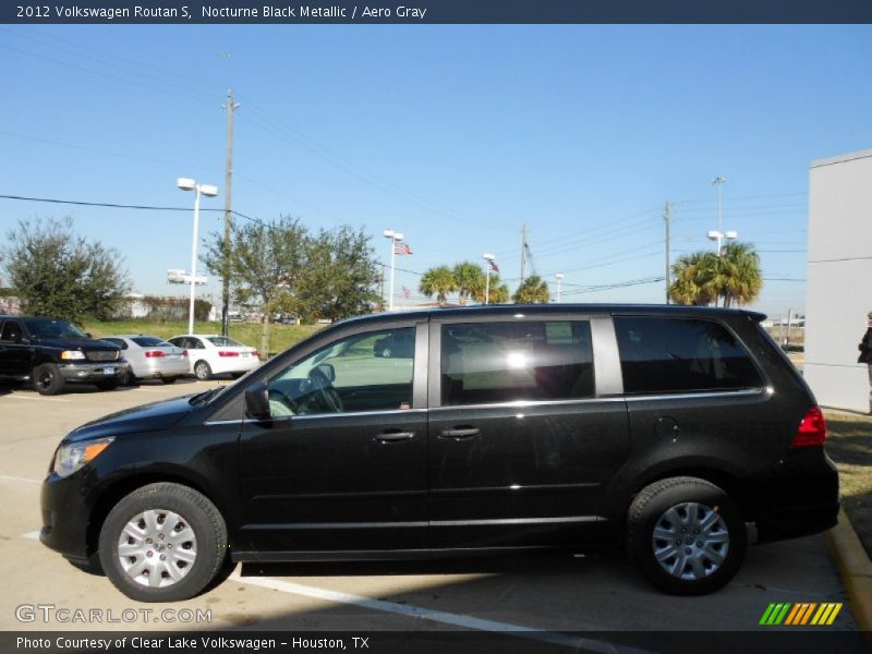 Nocturne Black Metallic / Aero Gray 2012 Volkswagen Routan S