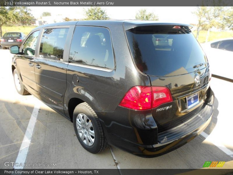 Nocturne Black Metallic / Aero Gray 2012 Volkswagen Routan S