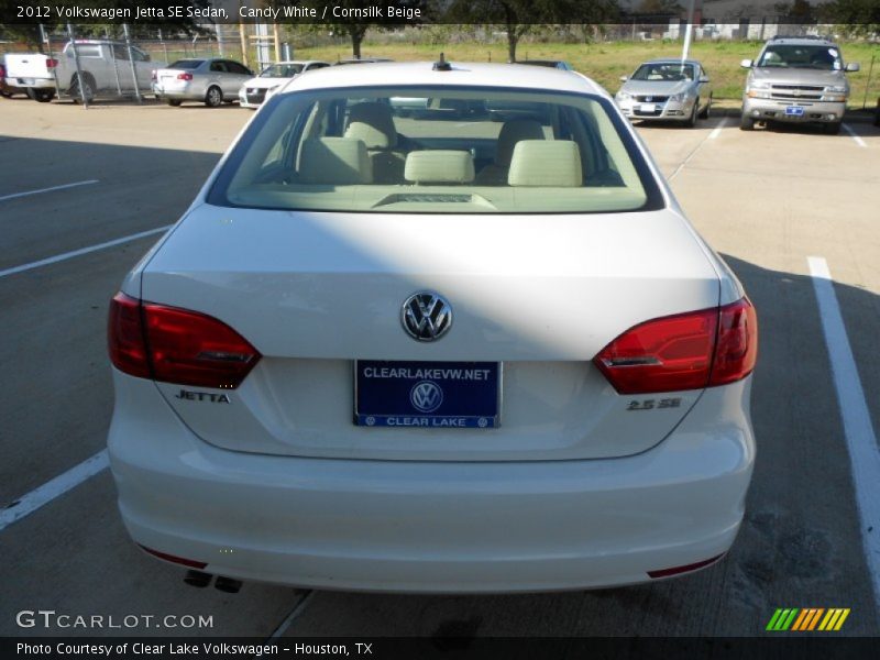 Candy White / Cornsilk Beige 2012 Volkswagen Jetta SE Sedan