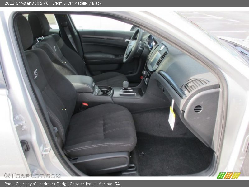  2012 300 S V6 Black Interior