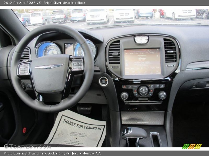 Dashboard of 2012 300 S V6