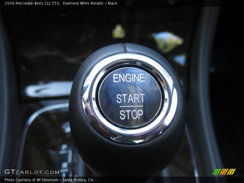 Diamond White Metallic / Black 2009 Mercedes-Benz CLS 550