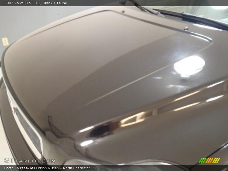 Black / Taupe 2007 Volvo XC90 3.2