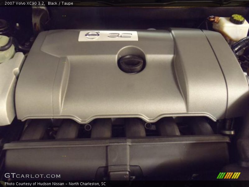 Black / Taupe 2007 Volvo XC90 3.2