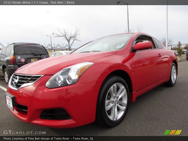 Red Alert / Blond 2010 Nissan Altima 2.5 S Coupe