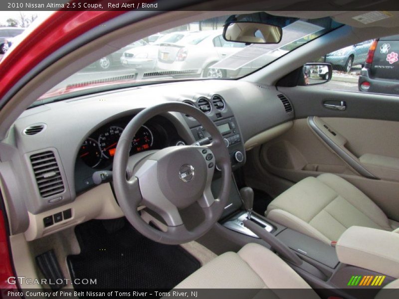  2010 Altima 2.5 S Coupe Blond Interior