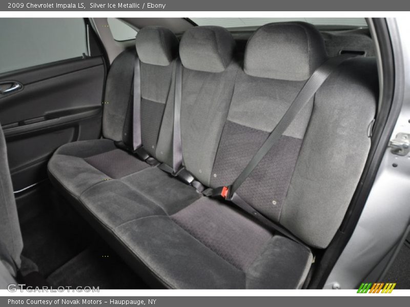Silver Ice Metallic / Ebony 2009 Chevrolet Impala LS