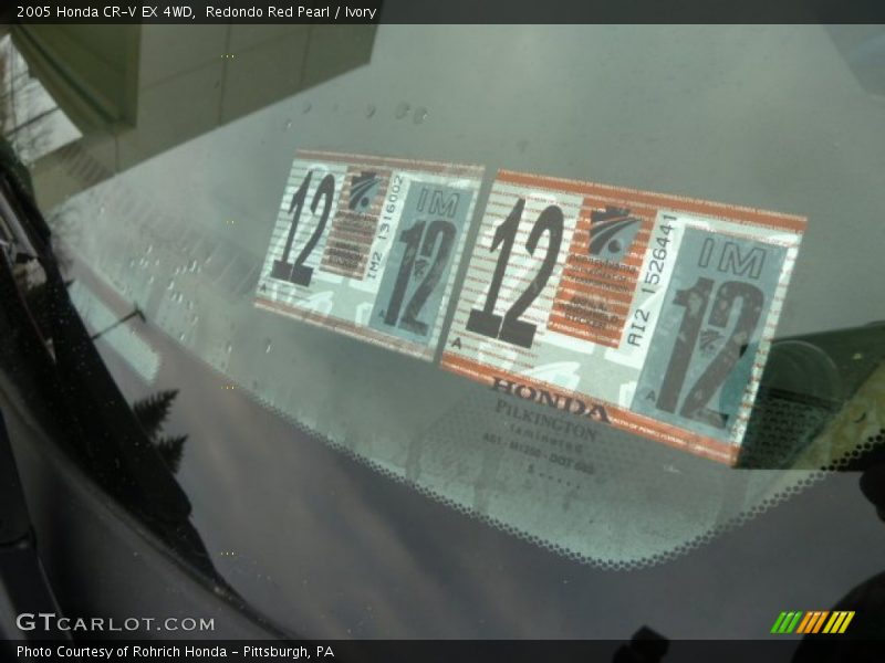 Redondo Red Pearl / Ivory 2005 Honda CR-V EX 4WD