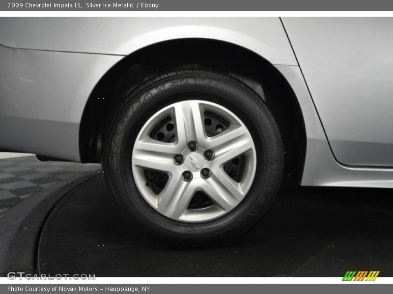 Silver Ice Metallic / Ebony 2009 Chevrolet Impala LS