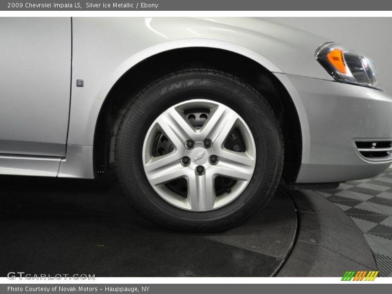 Silver Ice Metallic / Ebony 2009 Chevrolet Impala LS