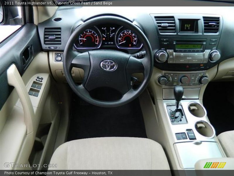 Cypress Green Pearl / Sand Beige 2011 Toyota Highlander V6