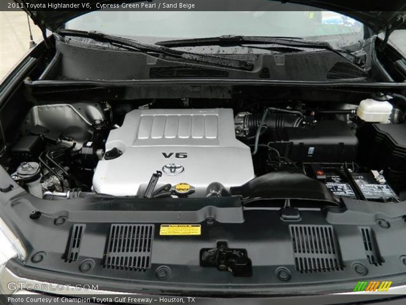 Cypress Green Pearl / Sand Beige 2011 Toyota Highlander V6