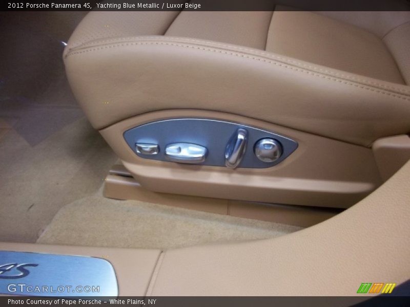 Yachting Blue Metallic / Luxor Beige 2012 Porsche Panamera 4S