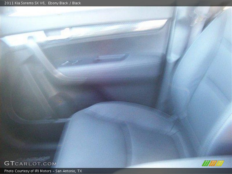 Ebony Black / Black 2011 Kia Sorento SX V6