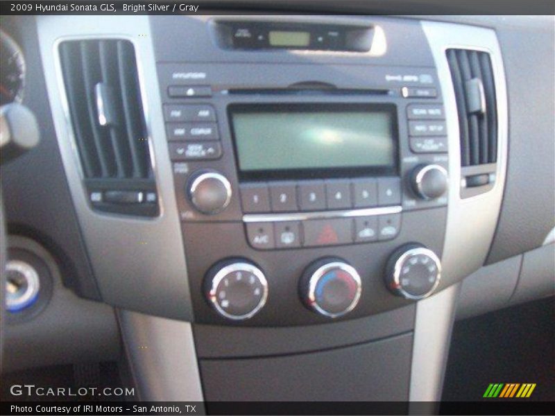 Bright Silver / Gray 2009 Hyundai Sonata GLS