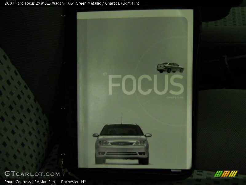 Kiwi Green Metallic / Charcoal/Light Flint 2007 Ford Focus ZXW SES Wagon