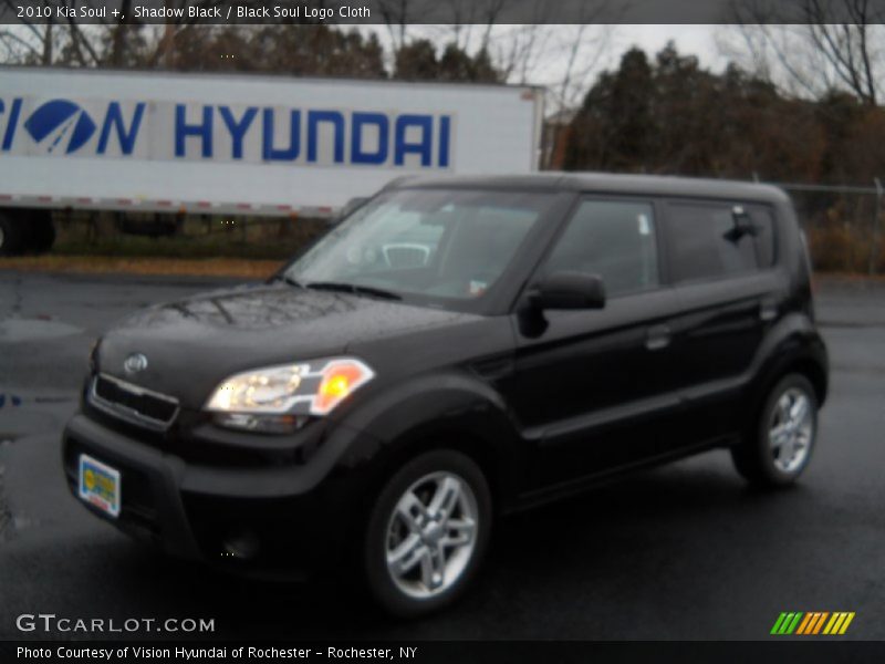 Shadow Black / Black Soul Logo Cloth 2010 Kia Soul +
