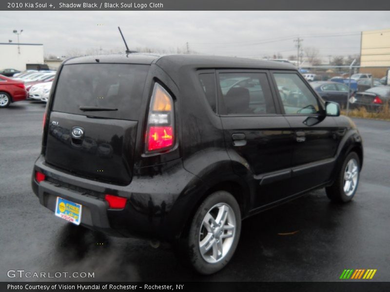 Shadow Black / Black Soul Logo Cloth 2010 Kia Soul +
