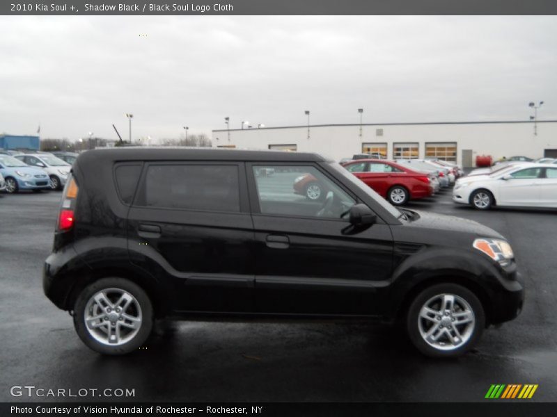 Shadow Black / Black Soul Logo Cloth 2010 Kia Soul +