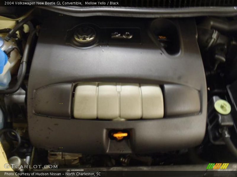 Mellow Yello / Black 2004 Volkswagen New Beetle GL Convertible