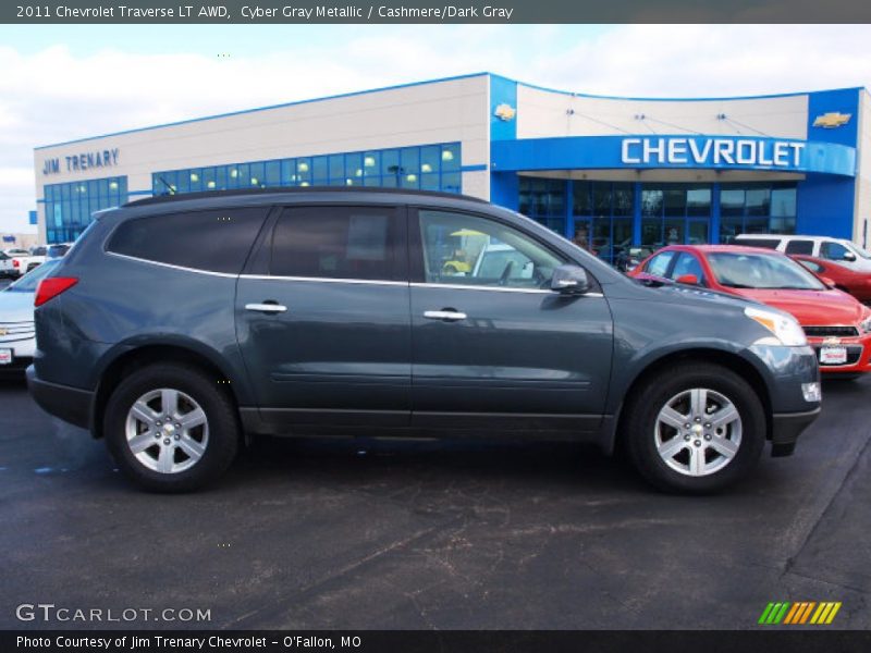 Cyber Gray Metallic / Cashmere/Dark Gray 2011 Chevrolet Traverse LT AWD