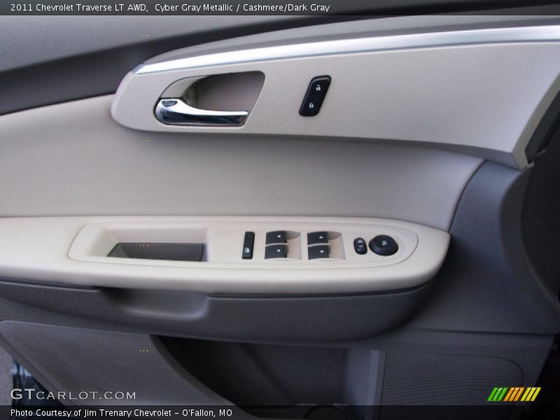 Cyber Gray Metallic / Cashmere/Dark Gray 2011 Chevrolet Traverse LT AWD