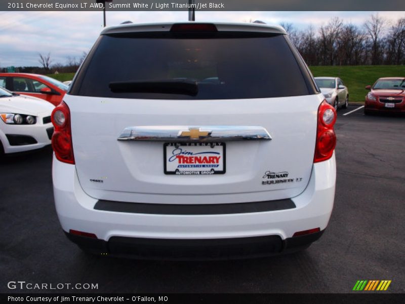 Summit White / Light Titanium/Jet Black 2011 Chevrolet Equinox LT AWD