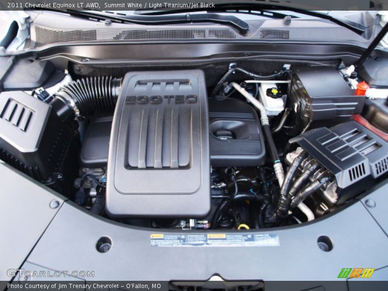 Summit White / Light Titanium/Jet Black 2011 Chevrolet Equinox LT AWD