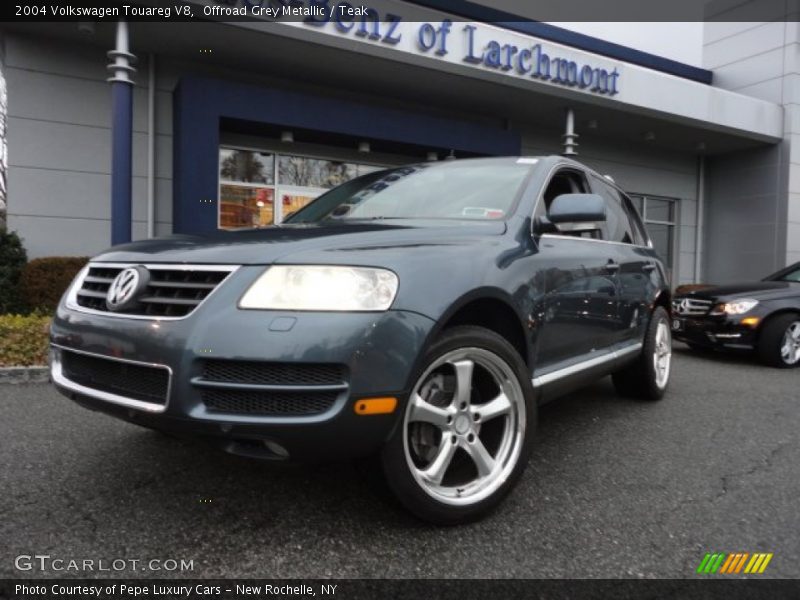 Offroad Grey Metallic / Teak 2004 Volkswagen Touareg V8