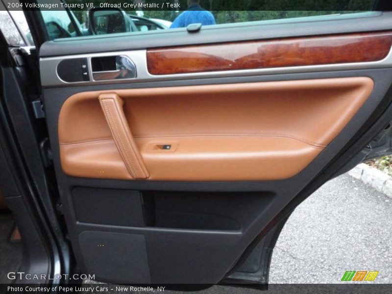 Offroad Grey Metallic / Teak 2004 Volkswagen Touareg V8