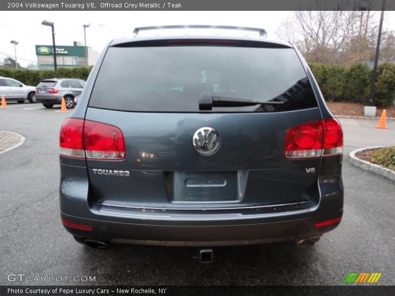 Offroad Grey Metallic / Teak 2004 Volkswagen Touareg V8