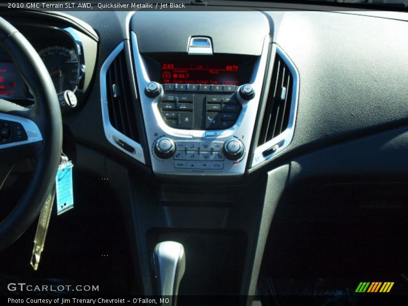 Quicksilver Metallic / Jet Black 2010 GMC Terrain SLT AWD
