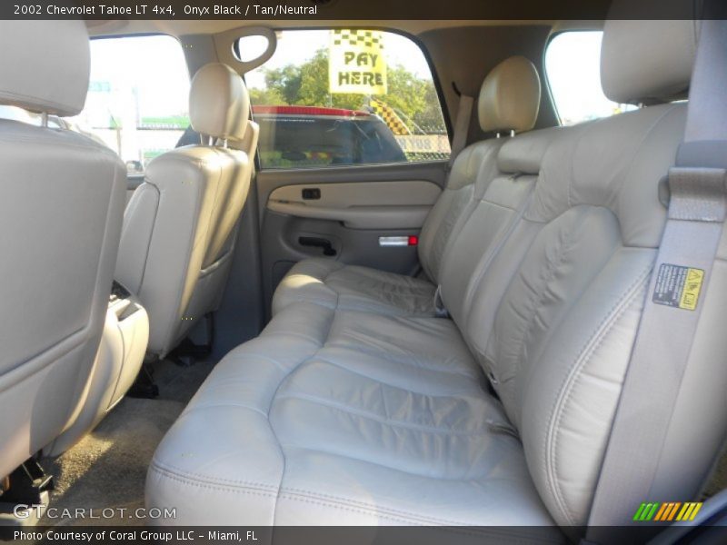 Onyx Black / Tan/Neutral 2002 Chevrolet Tahoe LT 4x4