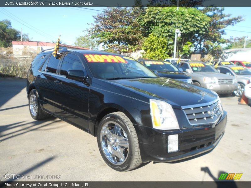 Black Raven / Light Gray 2005 Cadillac SRX V6