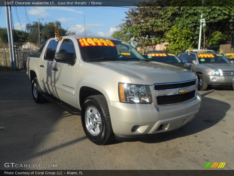Gold Mist Metallic / Ebony 2007 Chevrolet Avalanche LT